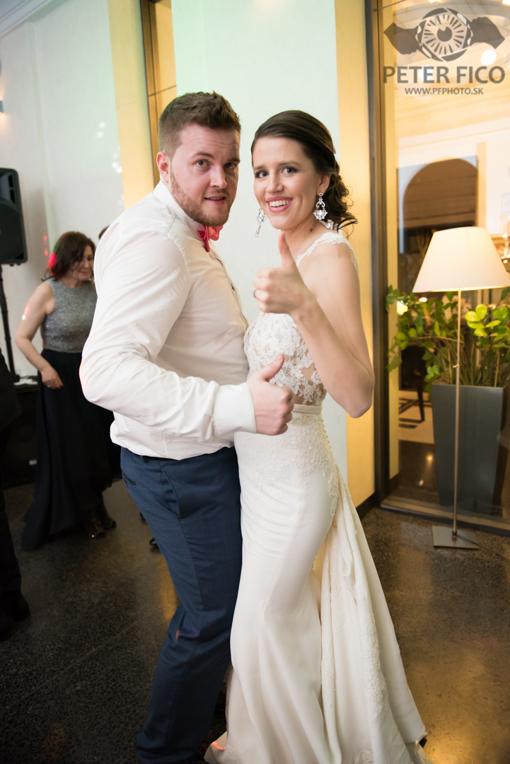 Krásne svadobné fotky s Bratislave. Peter Fico svadobný fotograf