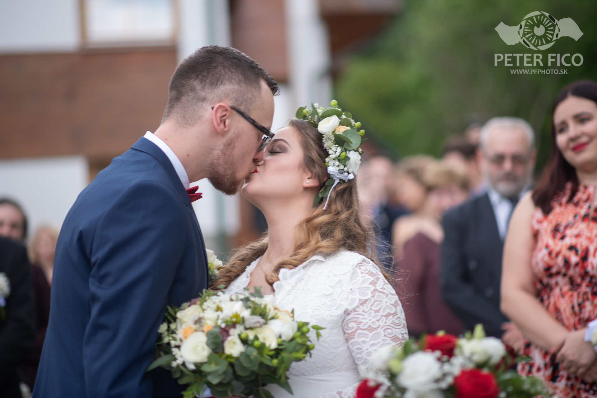 Krásne svadobné fotky s prírode. Peter Fico svadobný fotograf