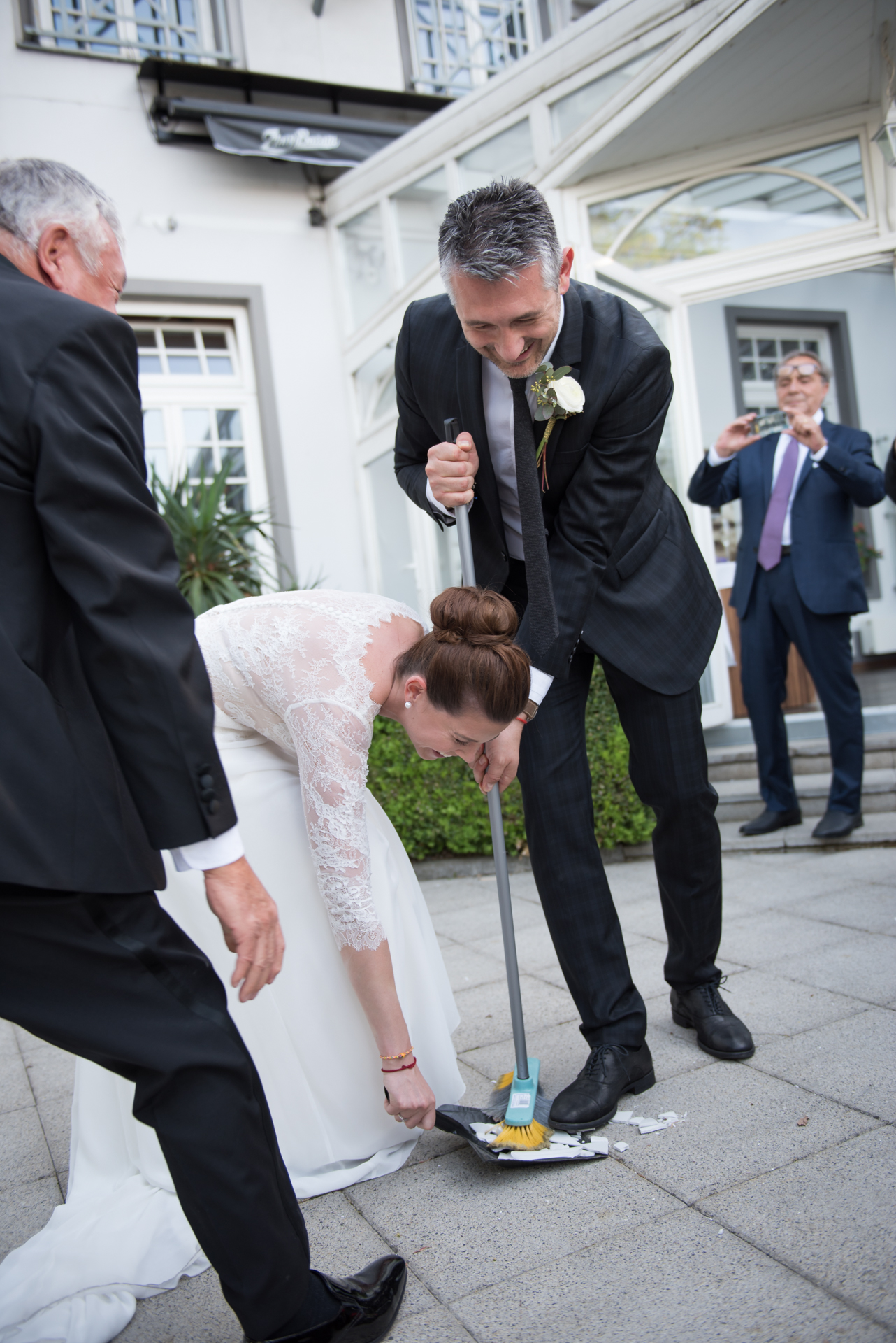 Krásne svadobné fotky v Bratislave. Peter Fico svadobný fotograf